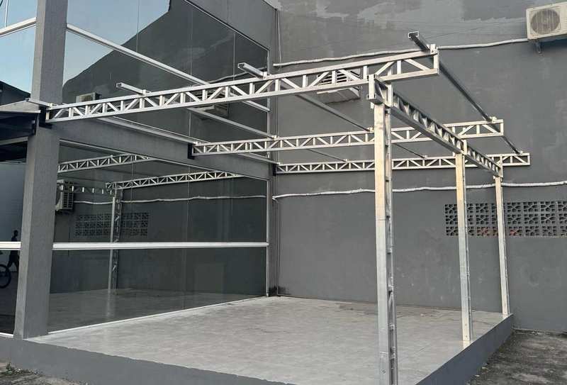Estrutura alumínio cobertura treliça