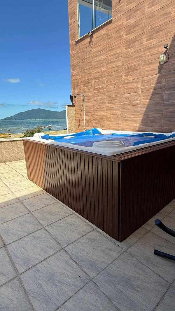 Deck alumínio spa beira-mar vista panorâmica